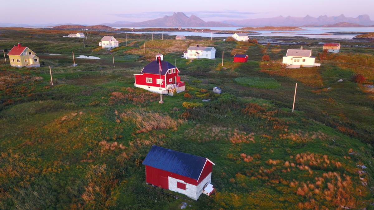 Vil stenget straumen. Kranglar om det bur folk på øya eller ikkje