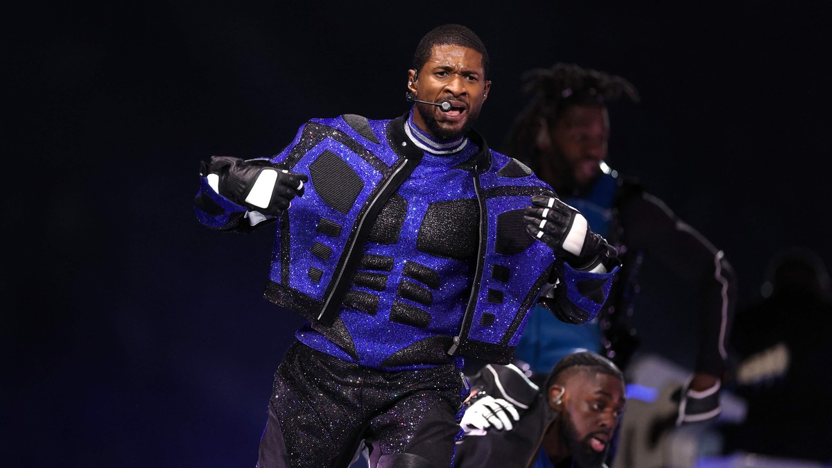 Usher giftet seg etter Superbowl-konserten