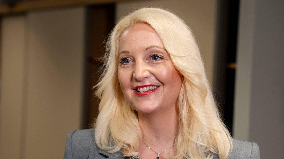 Krever svar om helseministerens tillit til sykehusledelsen