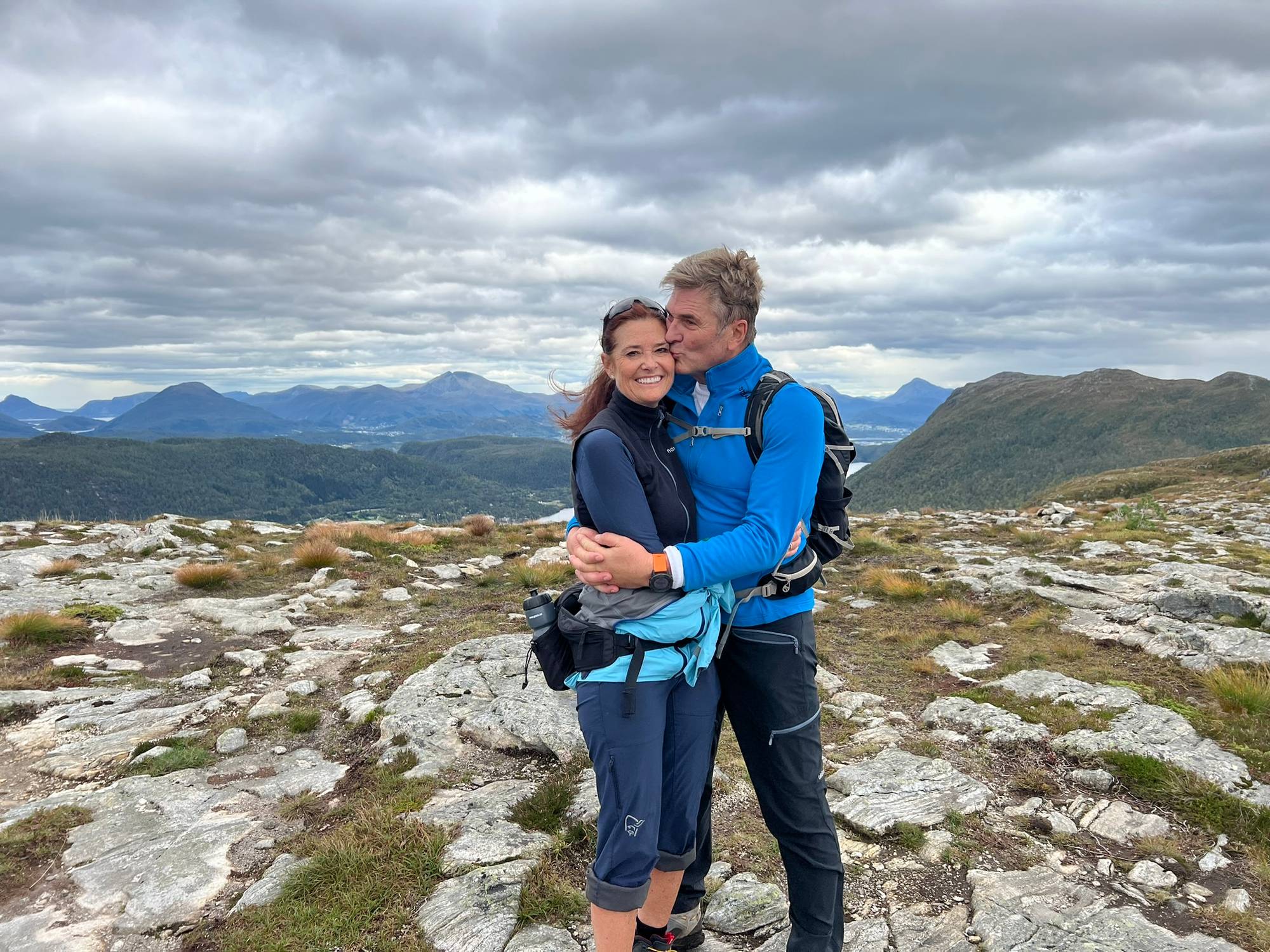 Irene Mjelde har ALS og har vore på ferie med familien i Afrika.