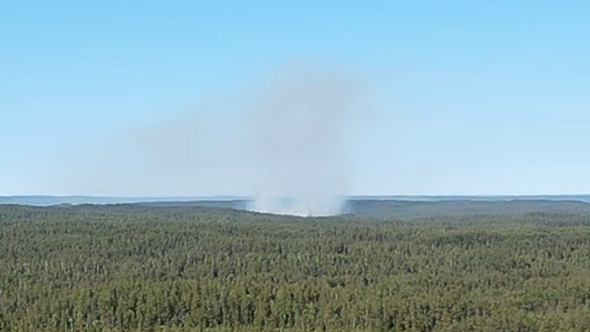 To skogbranner – må ha hjelp fra brannhelikopter