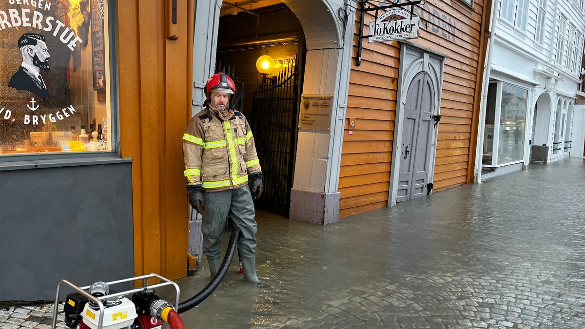 Vannledningsbrudd på Bryggen i Bergen