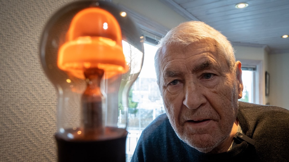 Ble tent i 1921: Frodes lyspære nekter å gi opp