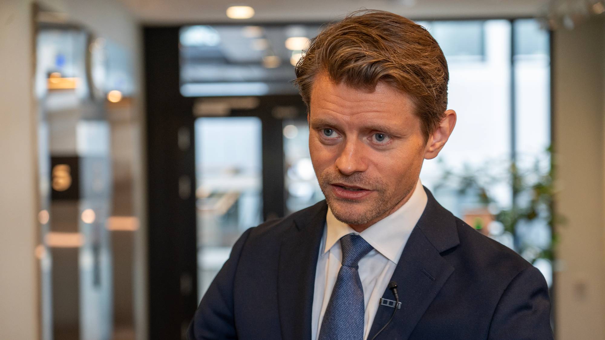 Peter Frølich, leder i Stortingets utenriks- og forsvarskomité, i intervju med NRK.