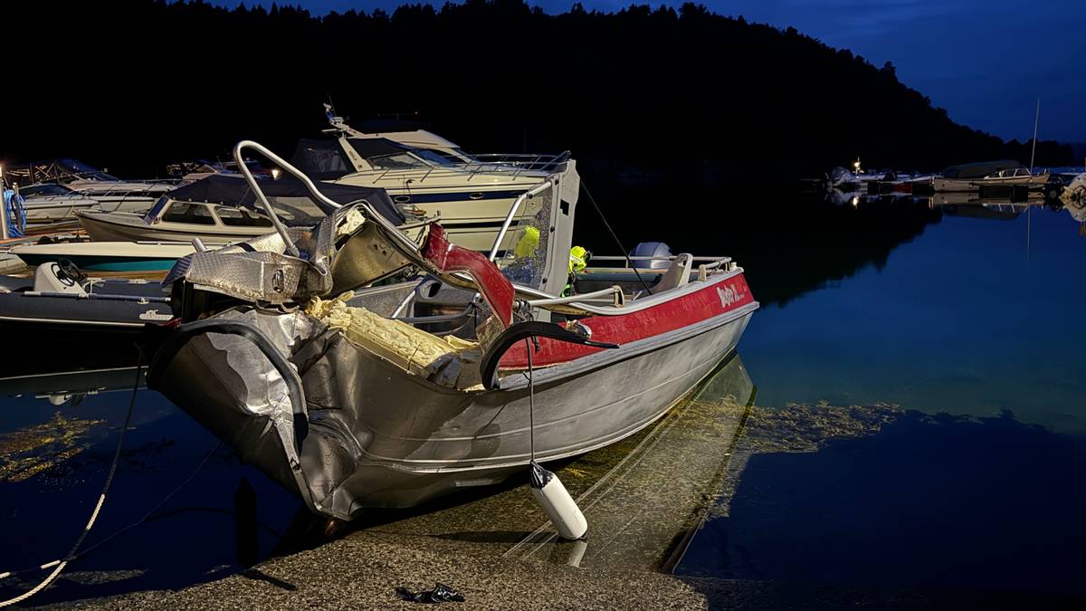Avhører fortsatt passasjerer etter båtulykke