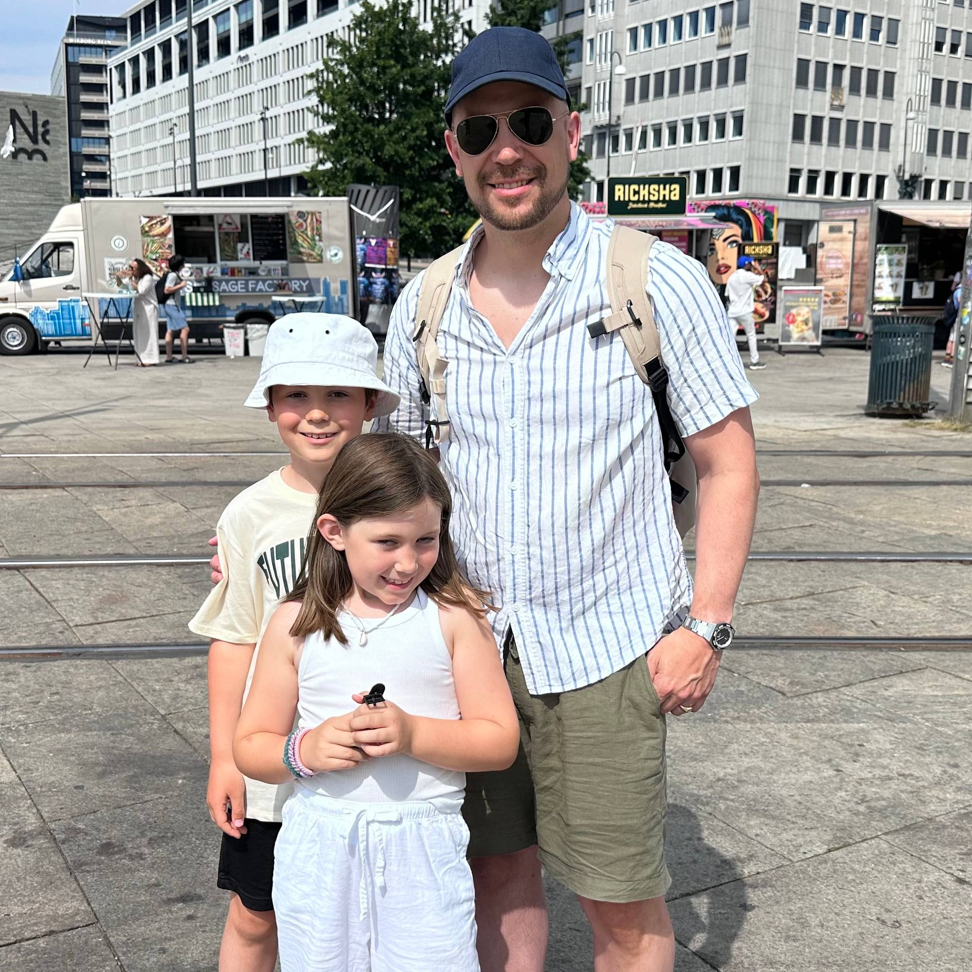 Familien som ikke fikk dratt på Vikingtidsmuseet.