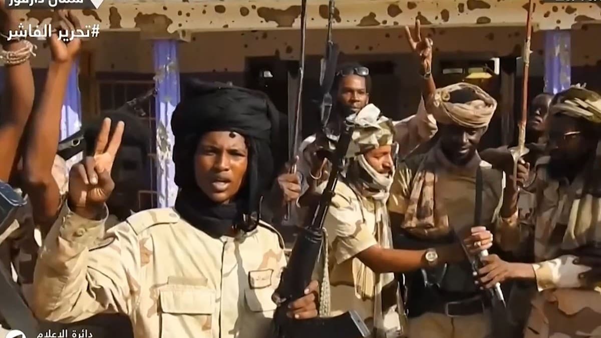 Skal ha gått fra dør til dør på jakt etter sivile