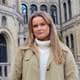 Privat Frøya Skjold Sjursæther utenfor Stortinget