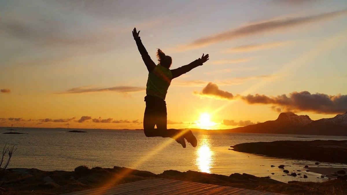 «ENDELIG SOL I BODØ! 🌞🤩😍», skriver Lena Langvand Samuelsen som har delt dette bildet med #nrknordland