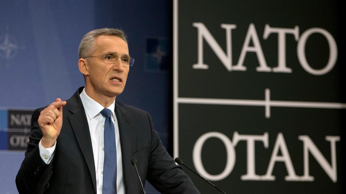 Nato utviser sju russiske diplomater