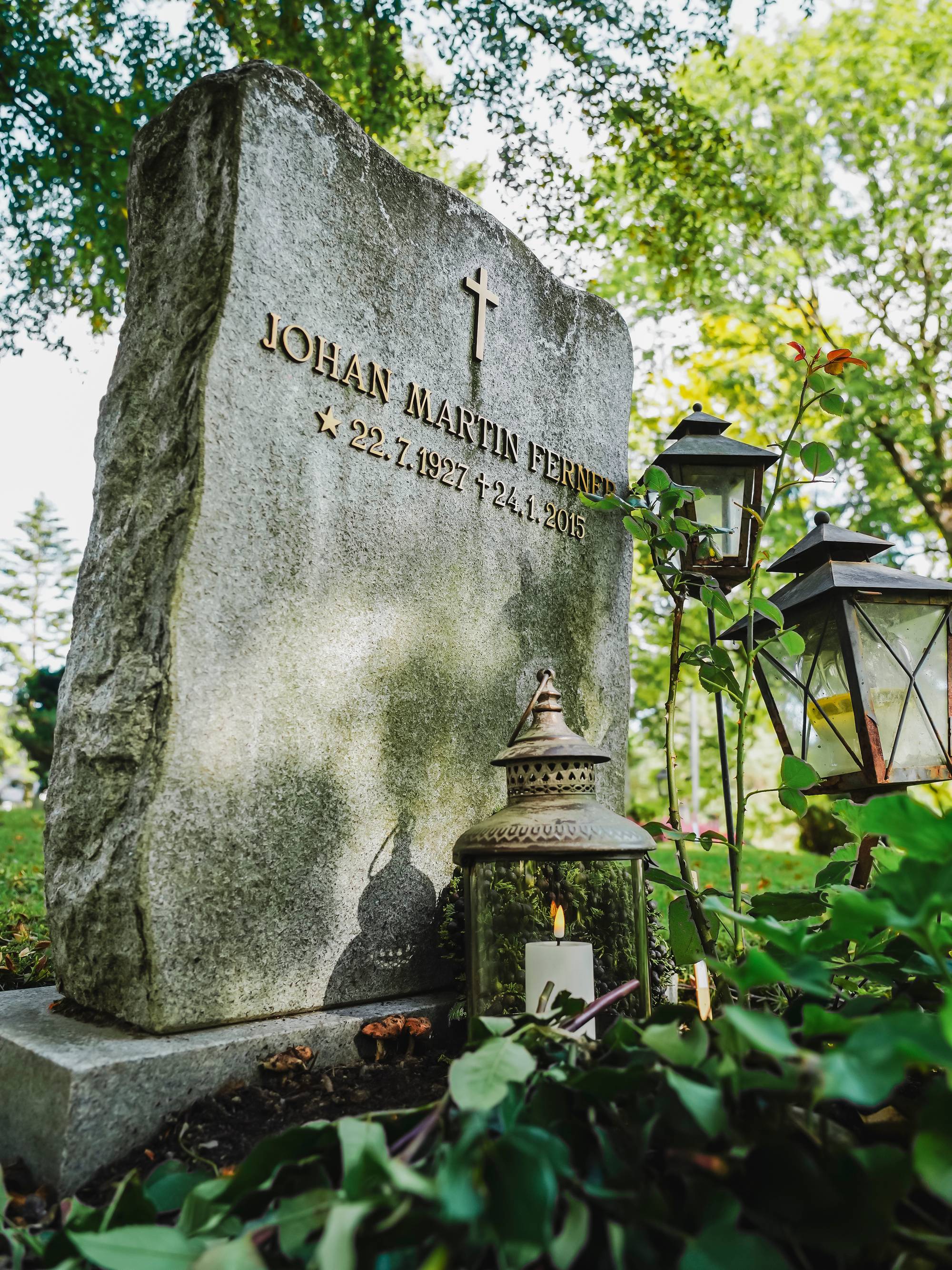 gravstenen til Johan Martin Ferner 