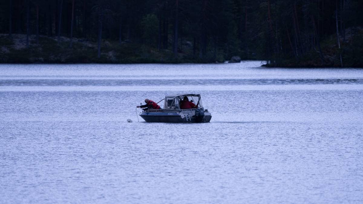 Funn av død person etter båtvelt i Valdres