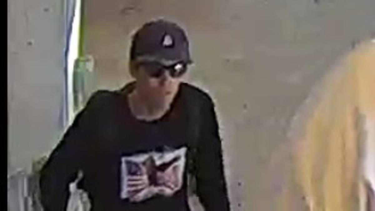 Kirk-drapet: FBI ber om hjelp – deler bilder av «interessant person»