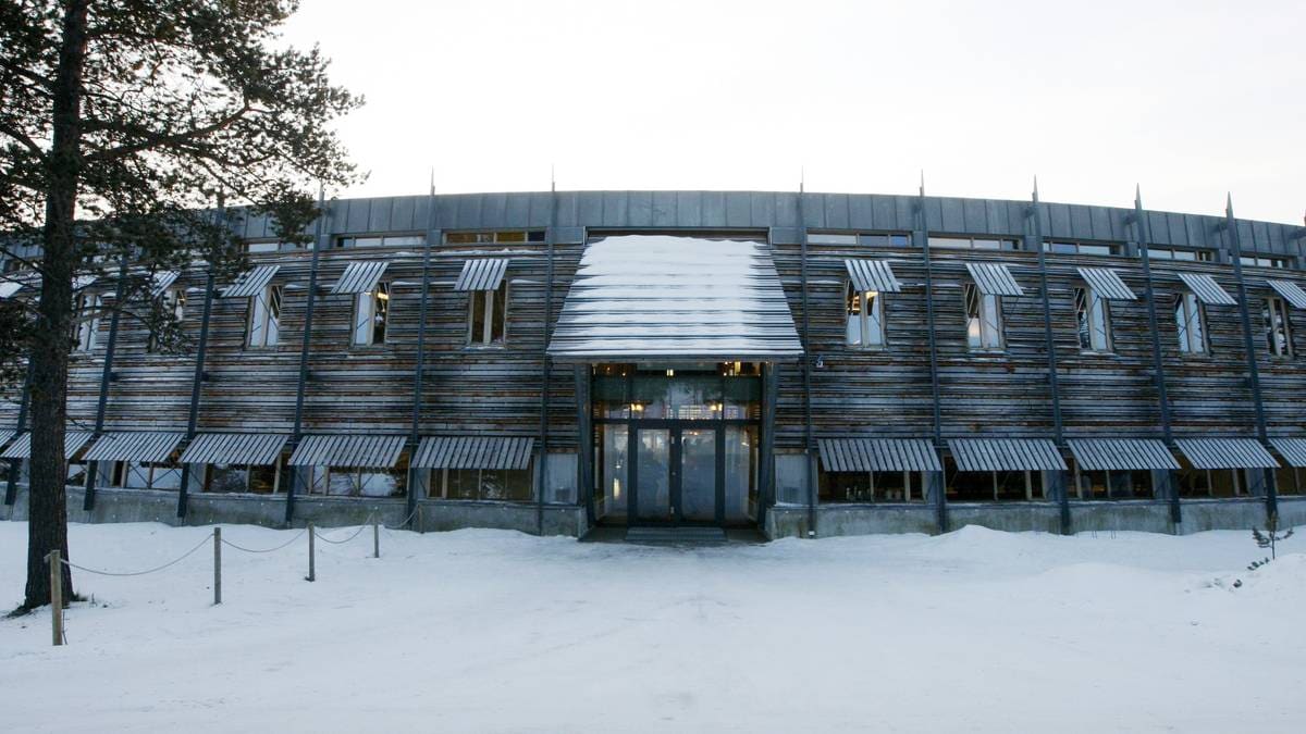 Sametingsdirektøren fikk betalt over 800.000 kroner for reisetid