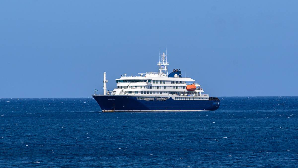 Tre passasjerer døde av sykdom på cruiseskip i Atlanterhavet