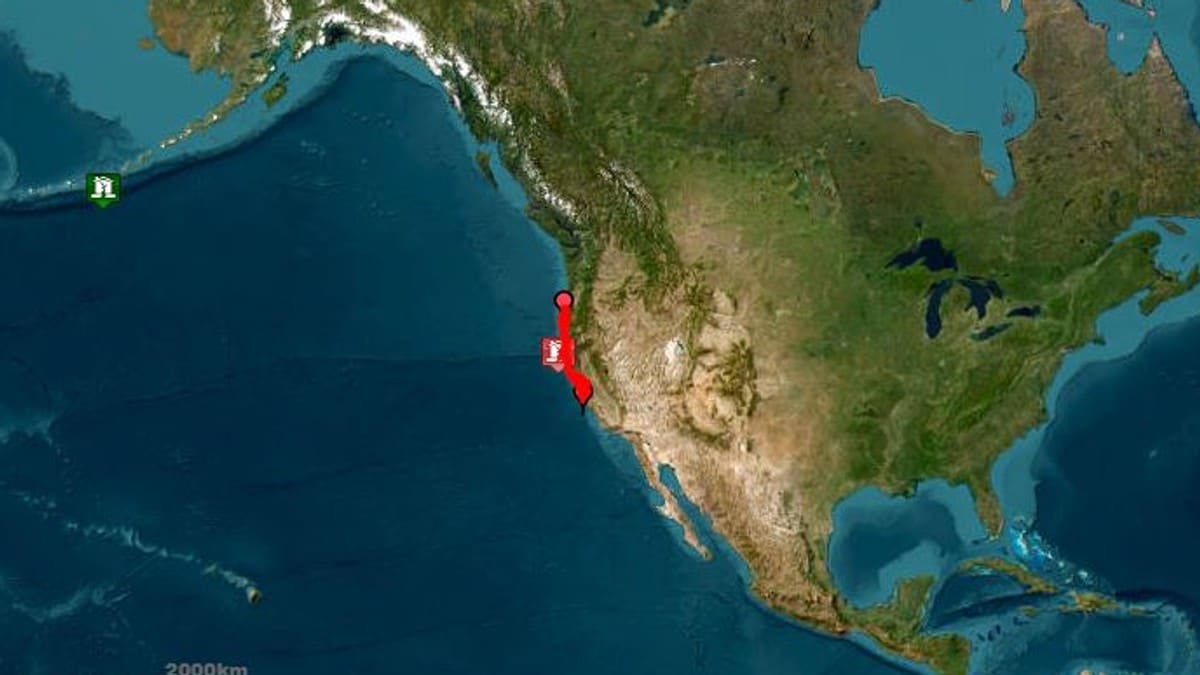 Tsunamivarsel etter jordskjelv i California