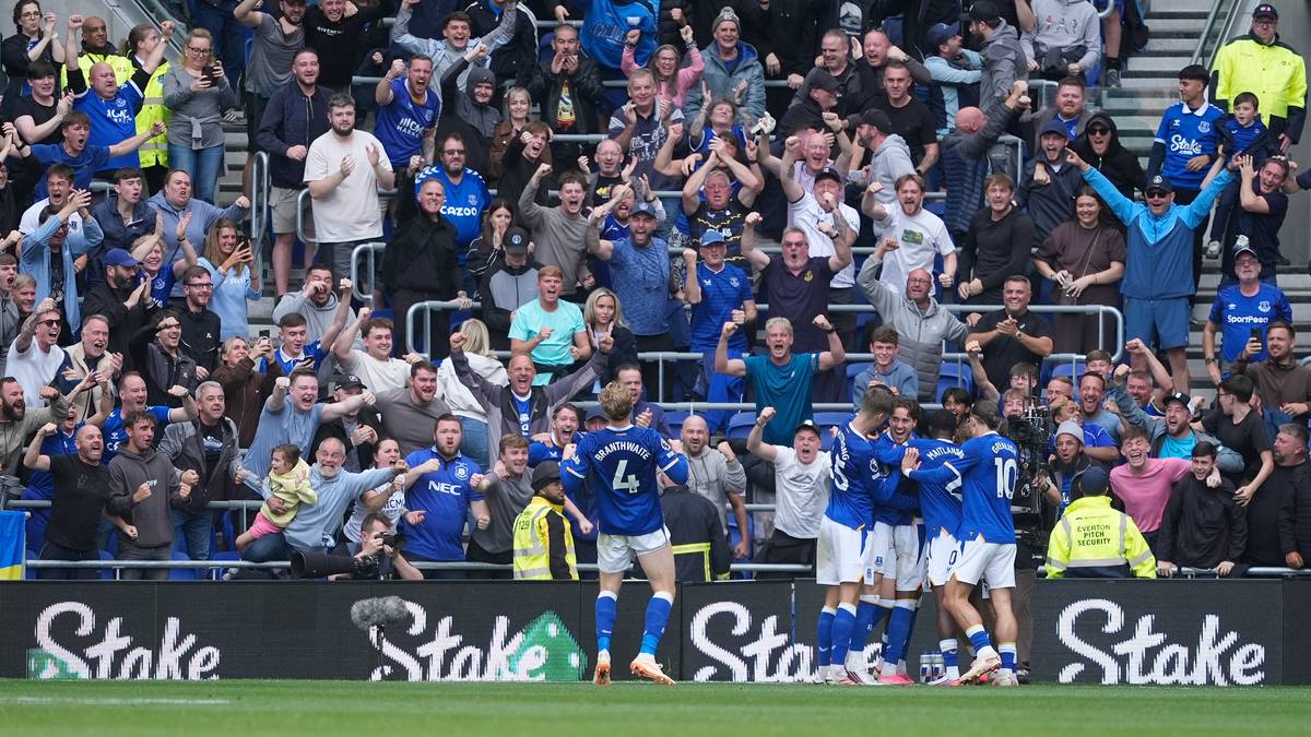 Overtidsdrama da United-seieren glapp
