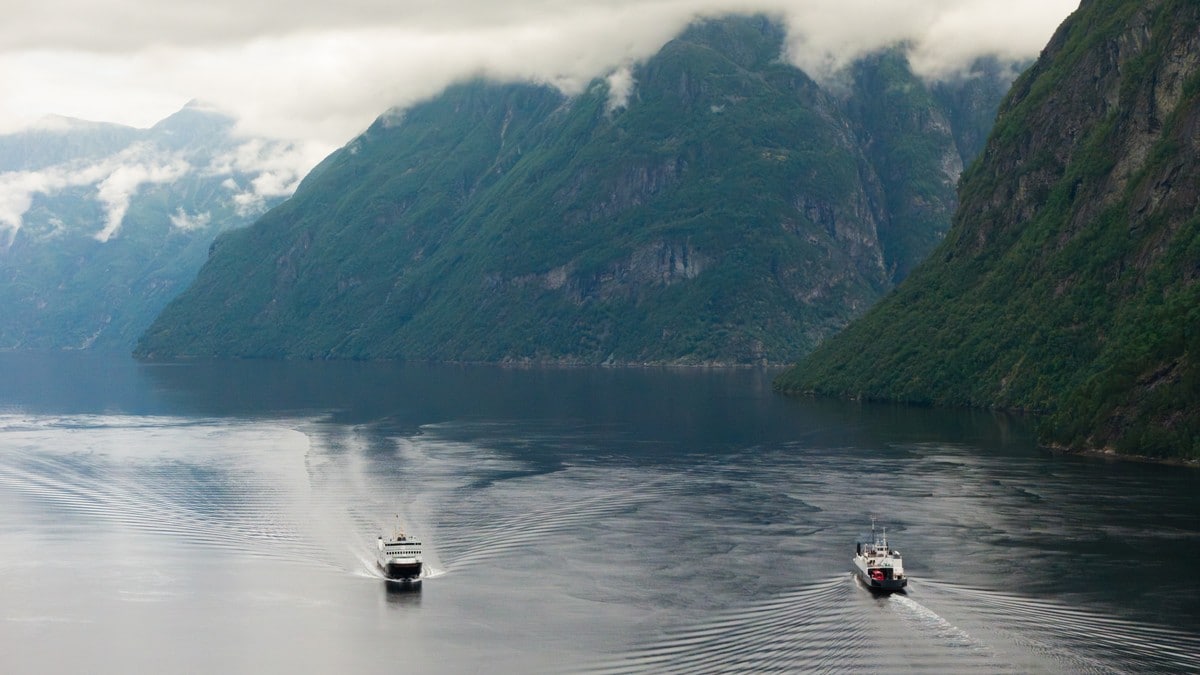 Sender rein kraft frå verdsarvfjorden ut av landet: – Ganske tåpeleg