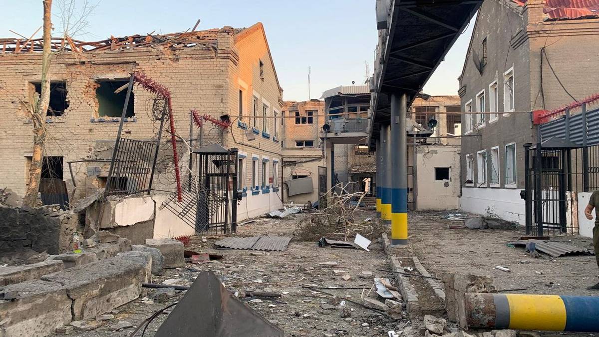 Zelenskyj reagerer på russiske angrep dagen etter ny Trump-frist