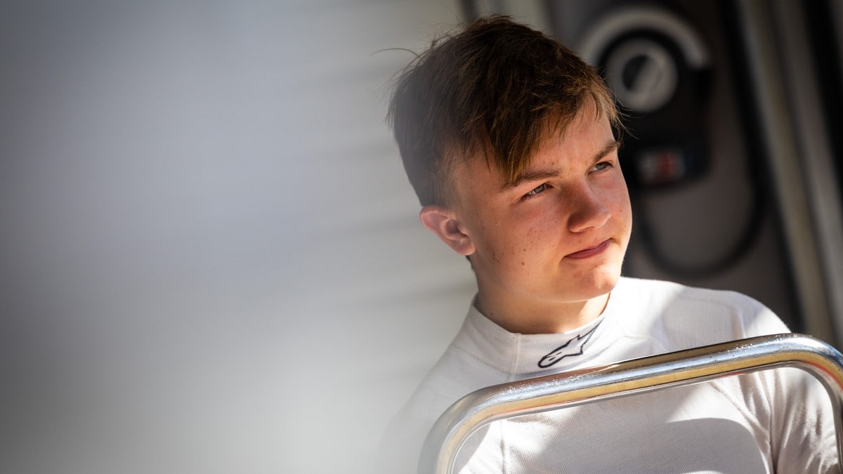 Martinius Stenshorne klar for Formel 2 neste år – skal kjøre for Rodin Motorsport