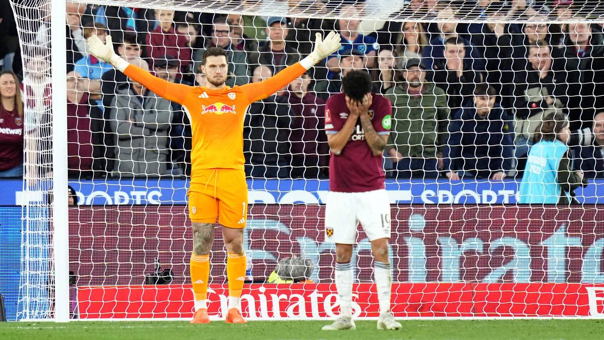 Ellevill straffedramatikk da Leeds tok seg til semifinale