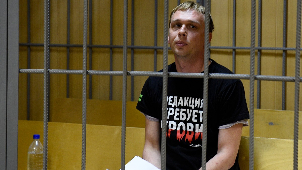Russisk journalist satt i husarrest