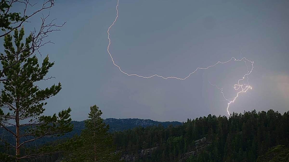 Venter regn og torden på onsdag