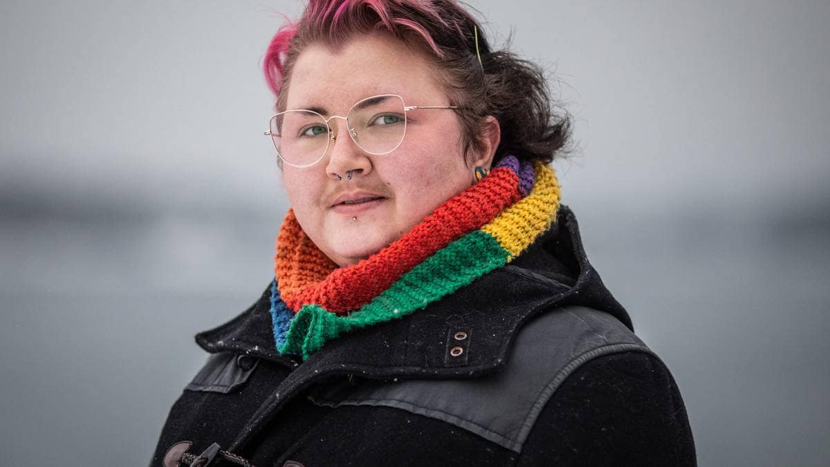 3 av 10 mener det ikke er aksept på skolen for å være homofil: – Vondt