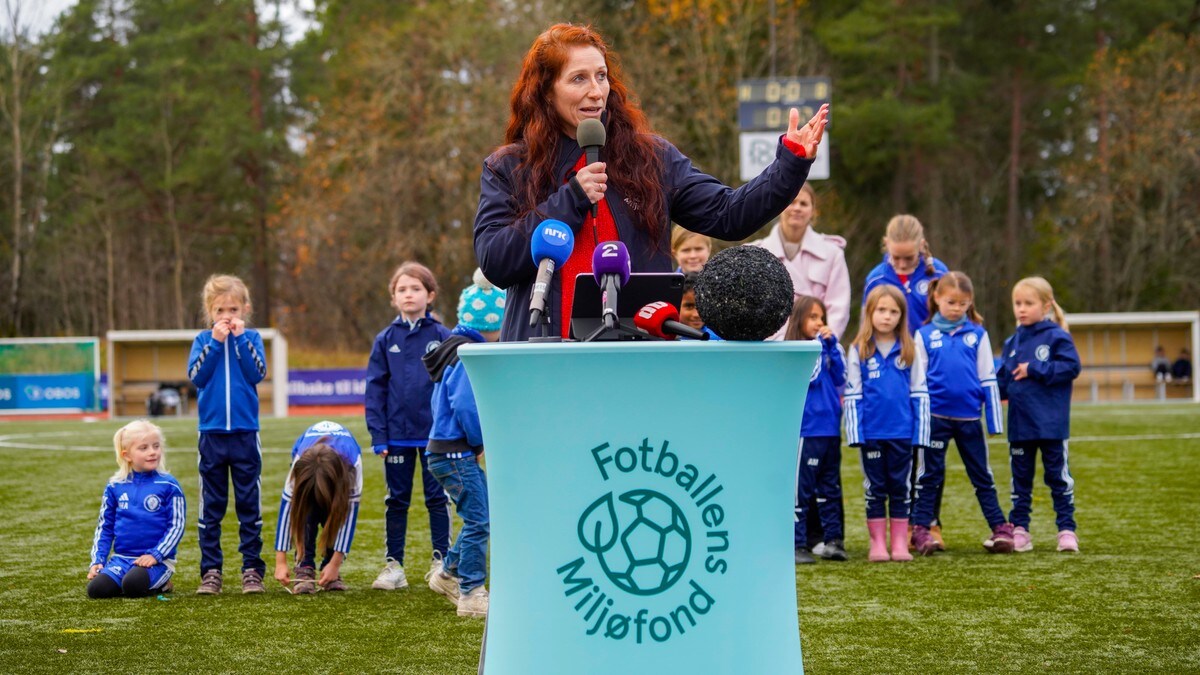 350 millioner skal sikre plastfrie fotballbaner innen 2031