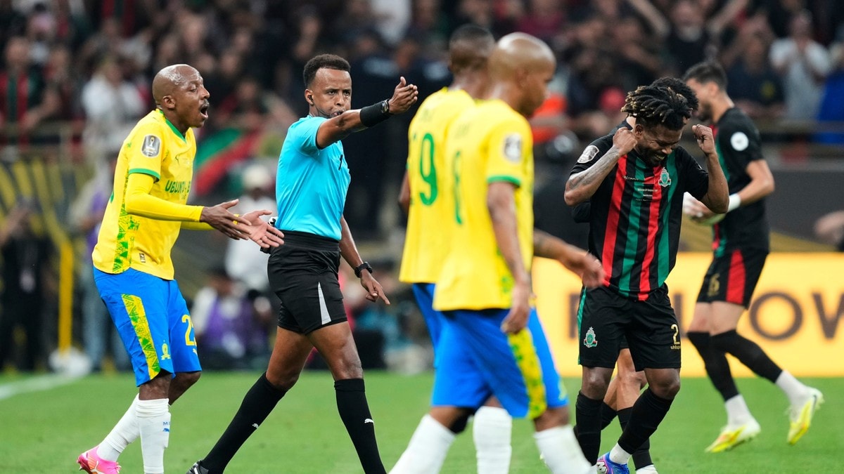 Fifa bekrefter: Somalisk dommer droppes fra VM etter innreisetrøbbel