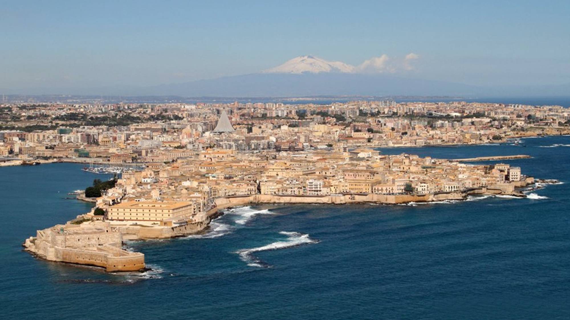 сиракуза. ортиджия сицилия. остров ортиджия в сиракузах. сиракузы древний город. ортиджия сицилия.