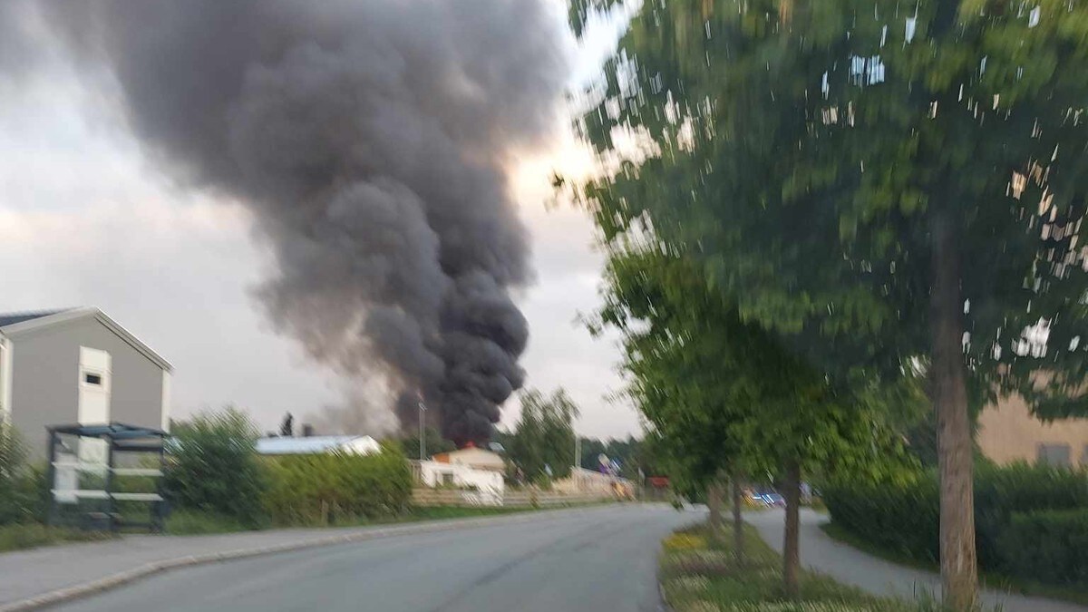 Person innbrakt etter brann i Trondheim