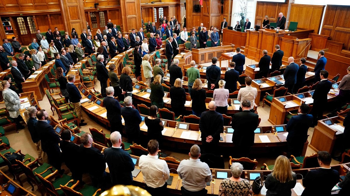 Samboeren solgte cannabis: Dansk Folketings&shy;politiker kastet ut av parti