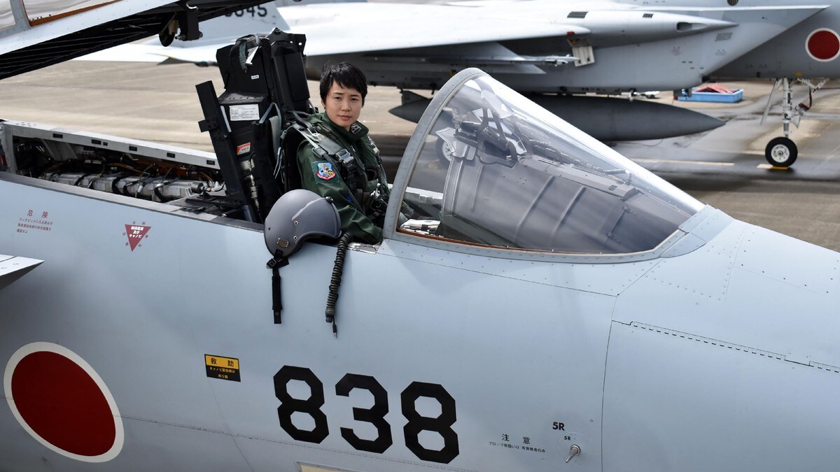 Japans første jagerflyger-kvinne