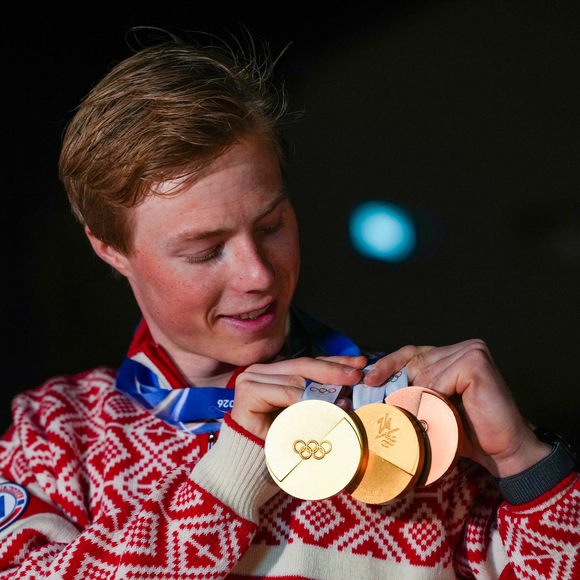 Einar Hedegart med OL-medaljene