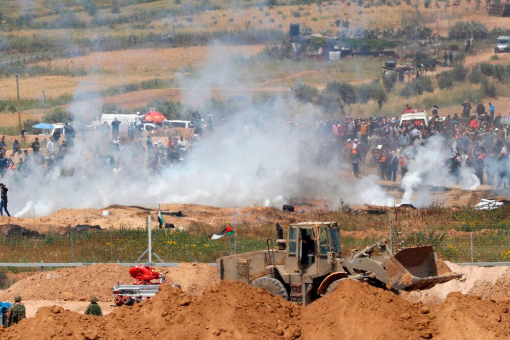Gaza: Israel angriper med tåregass