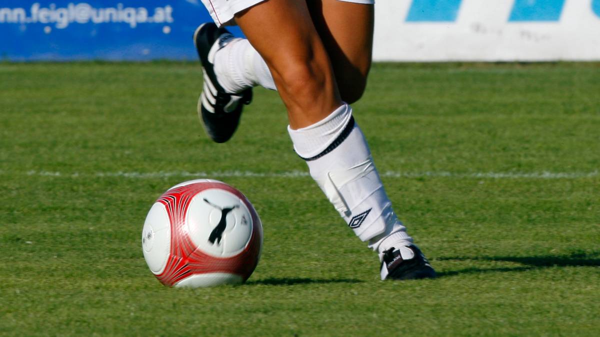 Eliteseriespiller tiltalt for medvirkning til knivstikking