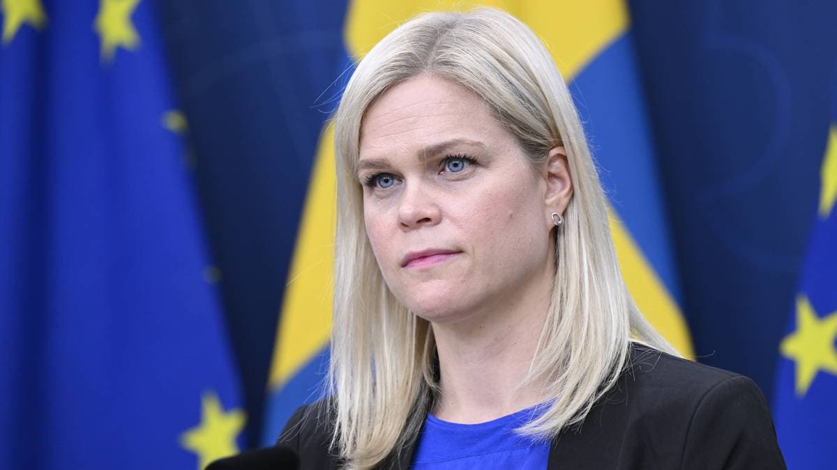 Likestillings­ministeren i Sverige er redd for bananer