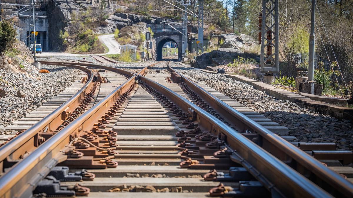 Sørlandsbanen er stengt på grunn av varmen