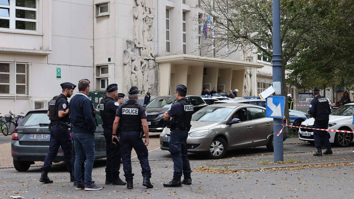 One person was killed and others injured in a knife attack at a school in France – NRK Norway – An overview of news from different parts of the country