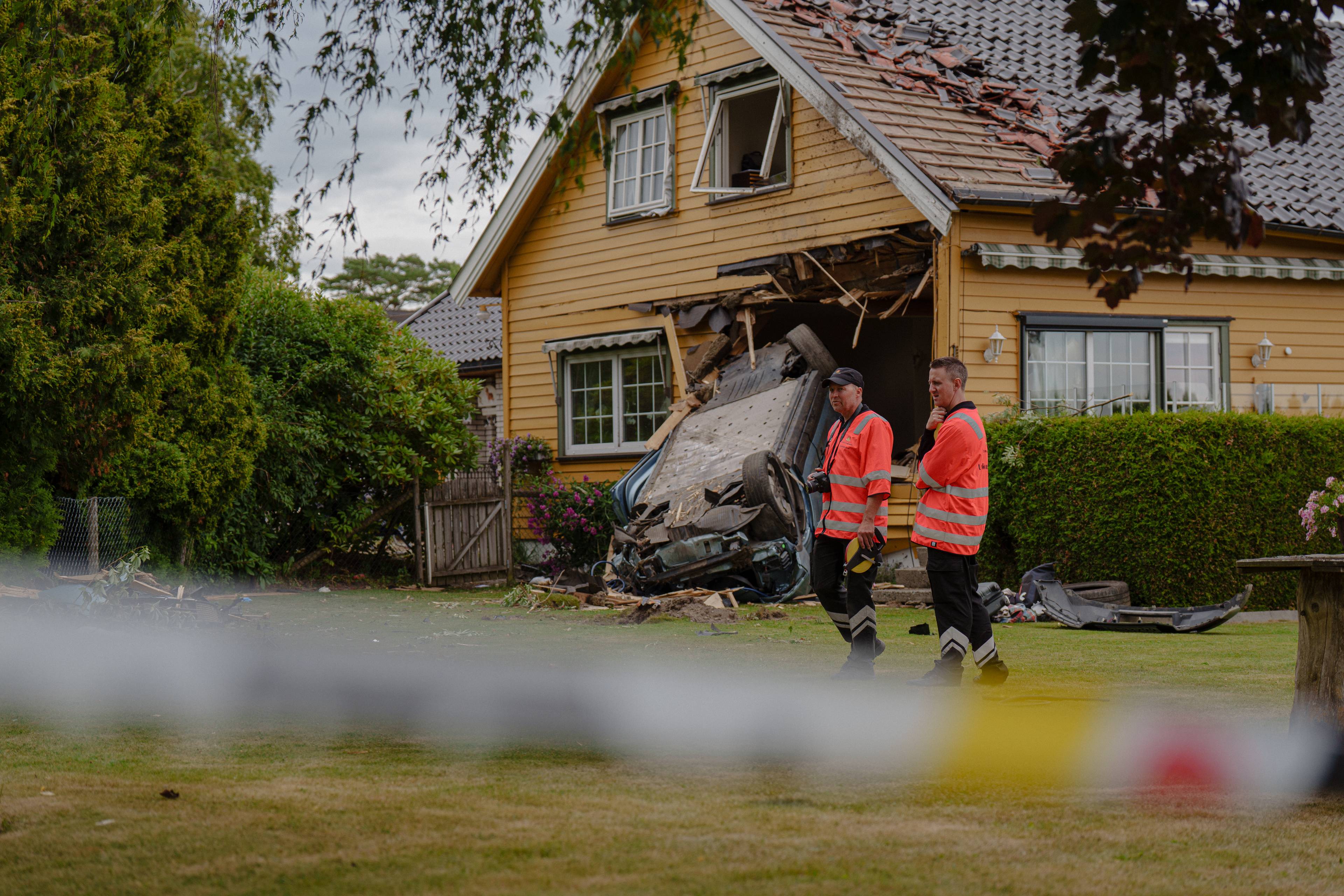 Skadet hus etter påkjørsel