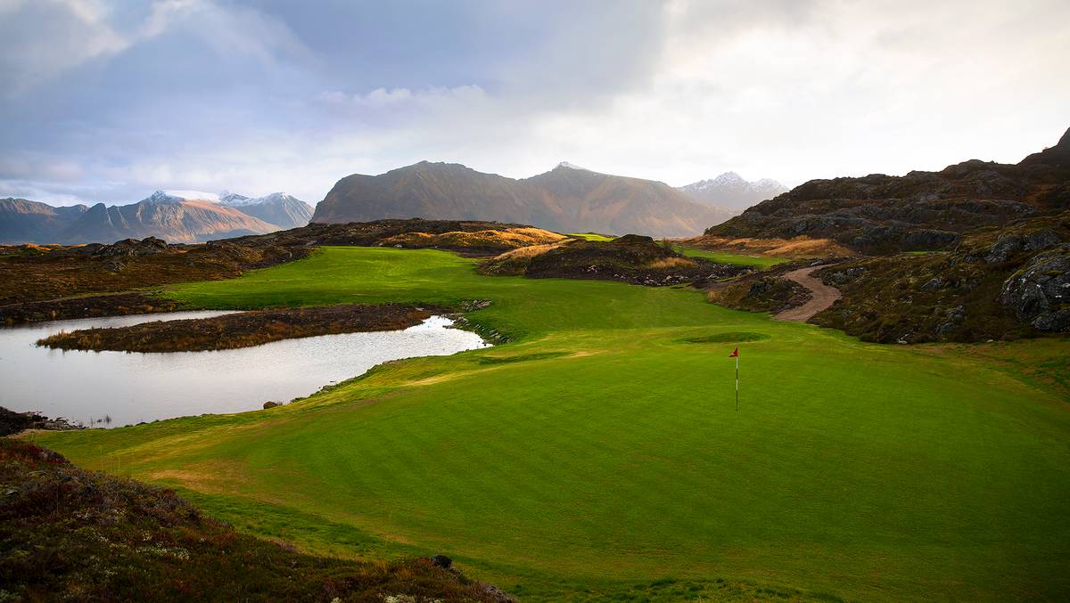 Klatrar på lista over verdas 100 beste golfbanar