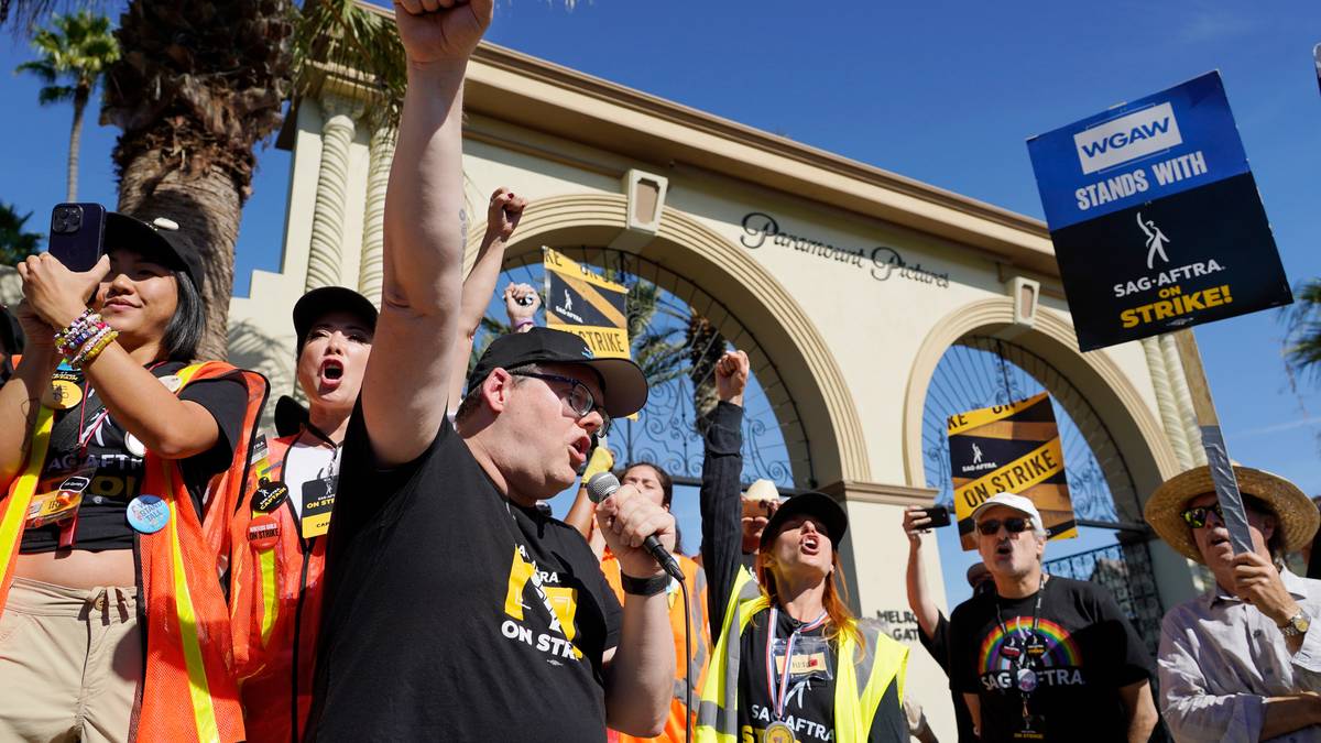 SAG-AFTRA Strike: Film Studios Submit Offer to Union | Variety Report