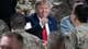 Alex Brandon / Alex Brandon USAs president Donald Trump besøker amerikanske soldater på Bagram Air Base i Afghanistan 28. november 2019. Nå vil han hente soldatene hjem til USA. Det skal skje i løpet av 14 måneder.