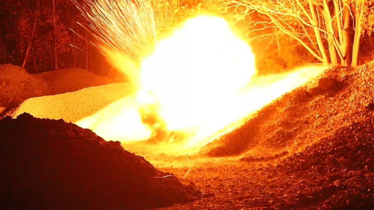 Niesen satt i bombebil: Nå kan meddommer bli inhabil