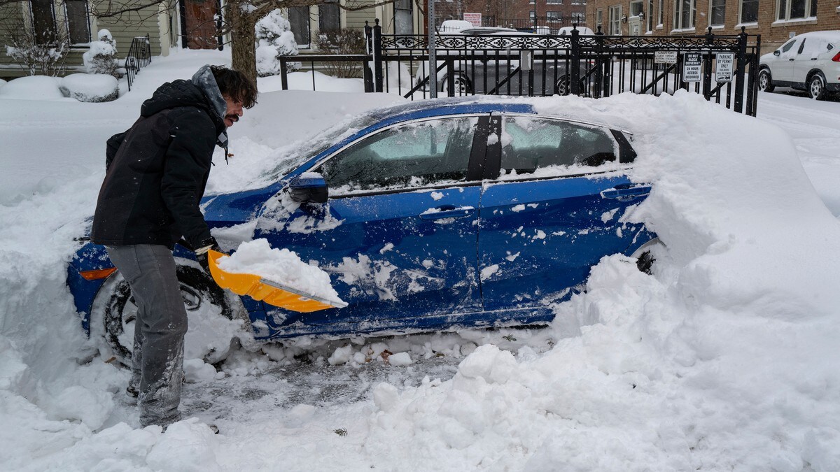 Store snømengder skaper vansker i Buffalo