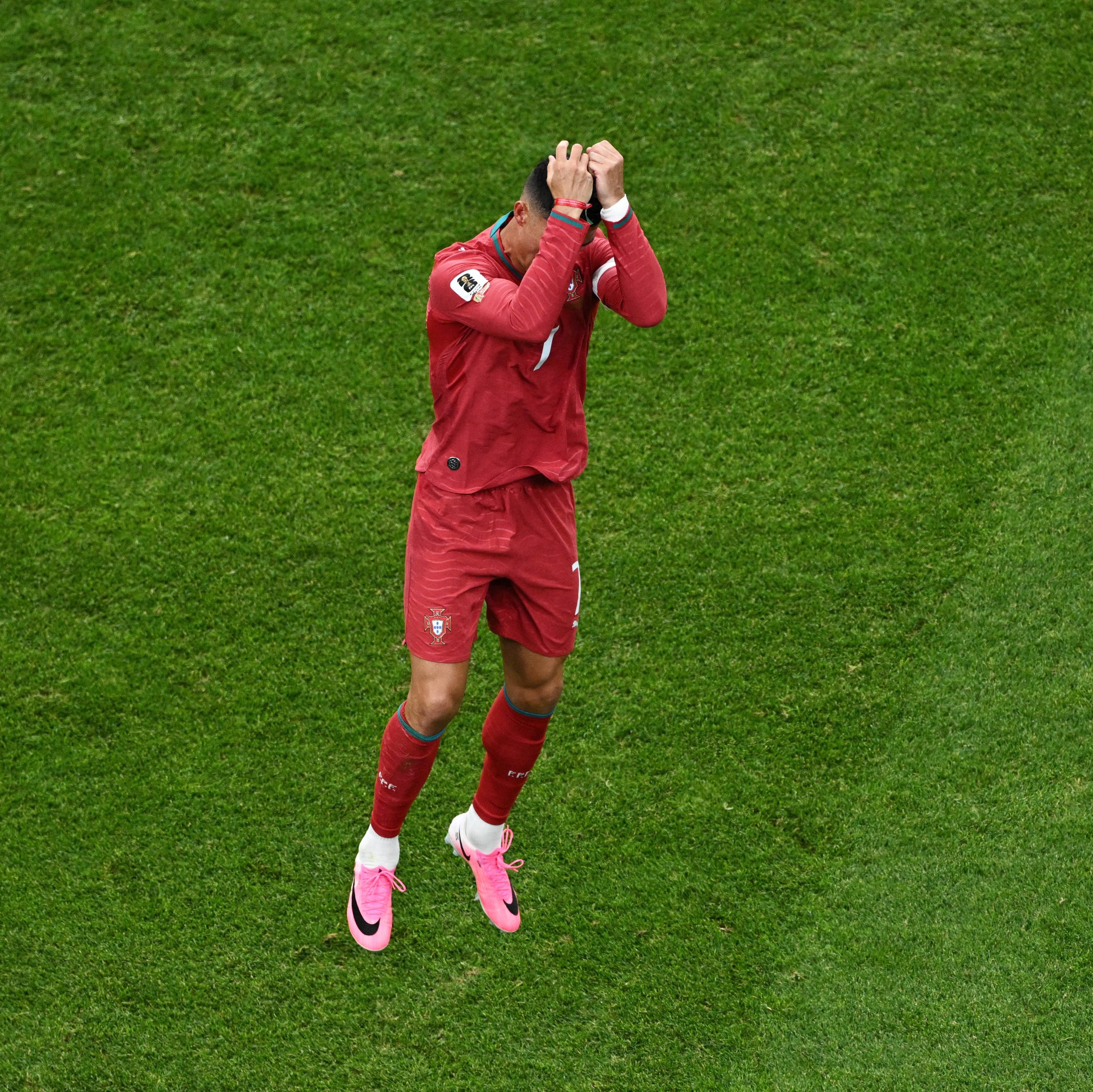 Ronaldo hopper i lufta