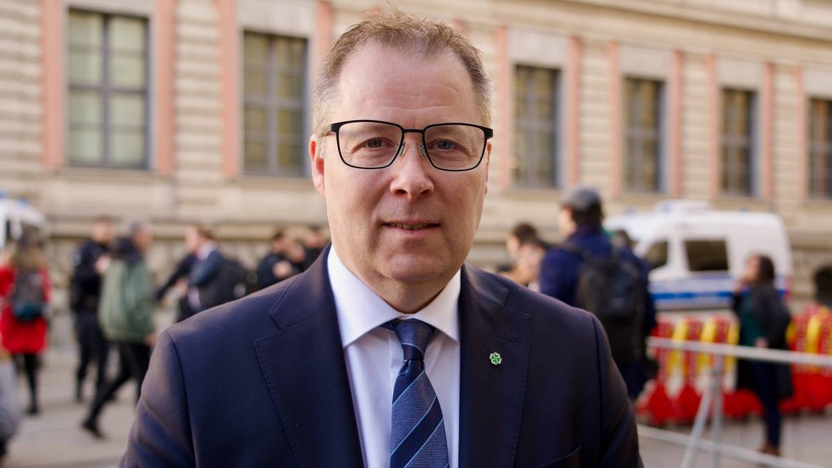 Bjørn Arild Gram kan bli einaste Sp-mandat nord for Dovre
