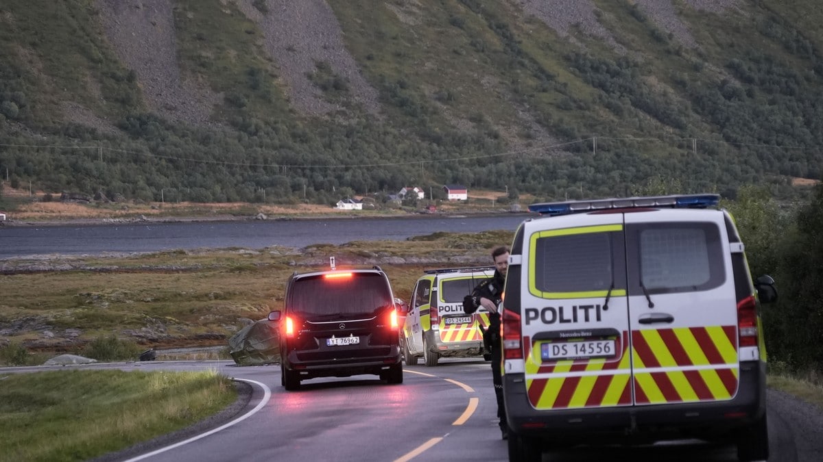 To omkom i trafikkulykke i Lofoten: – Helt forferdelig