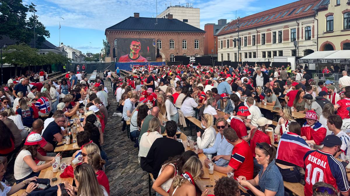 Fyller seg opp på Torvet